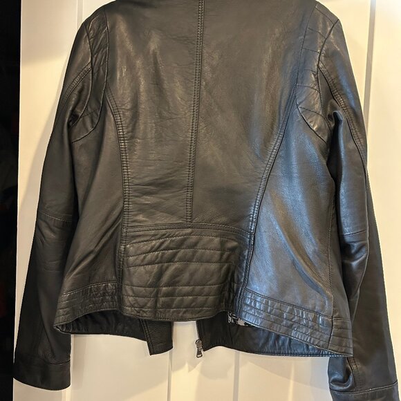 GUESS BLACK LEATHER JACKET SIZE LG (NEW) - Picture 3 of 3